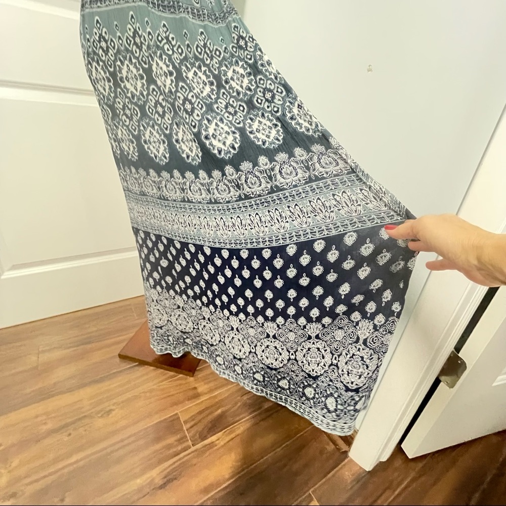 Aqua Blue Paisley Print Smocked Strap Maxi Dress size S - Picture 11 of 13